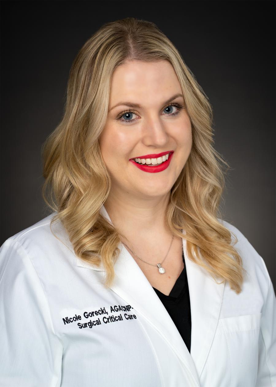 健康・医学 bioengineering nursing Nicole Gorecki, DNP, APRN, AGACNP-BC, CCRN | Louise